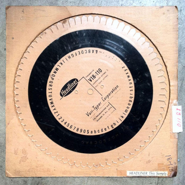 VARI-TYPER Headliner Multi-Line 840 - Phototypesetting